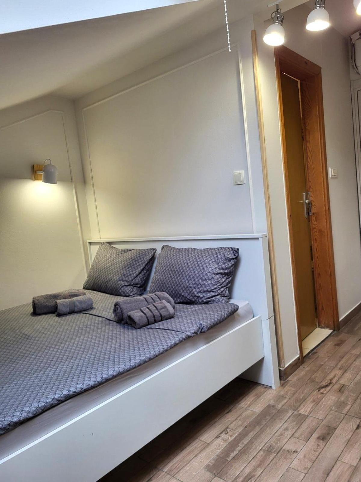 Guesthouse Ozegovic Belgrado Buitenkant foto