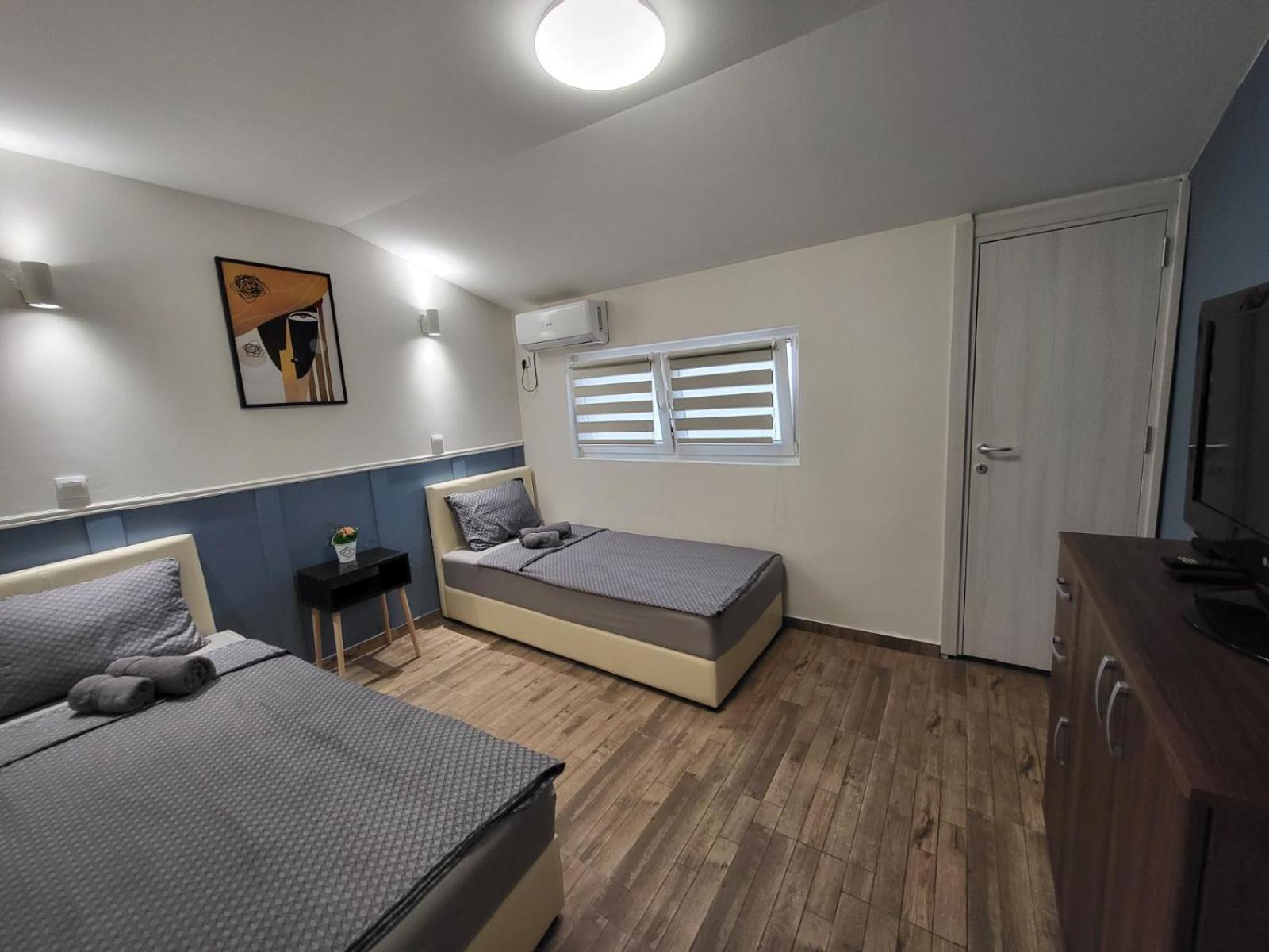 Guesthouse Ozegovic Belgrado Buitenkant foto